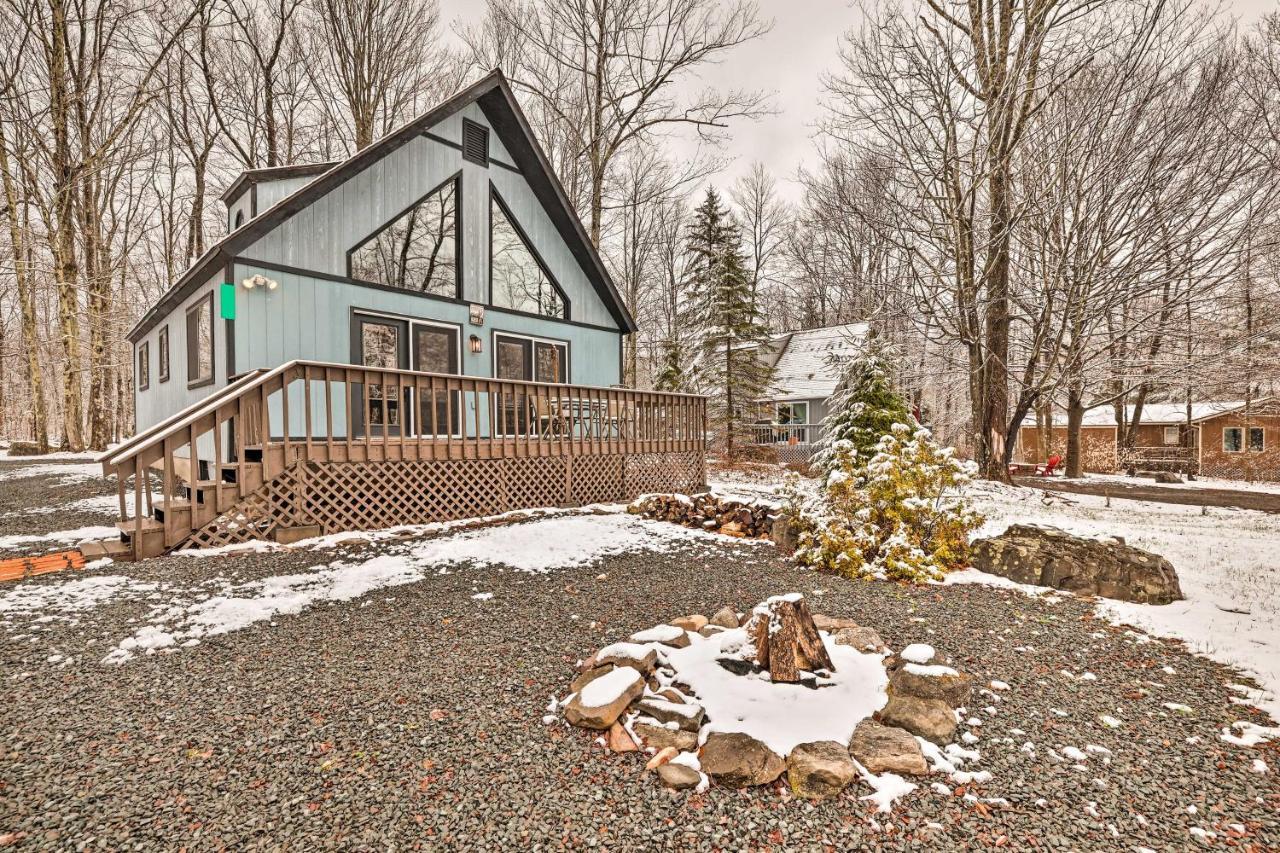 Charming Pocono With Hot Tub And Fire Pit Holiday home Pocono Lake