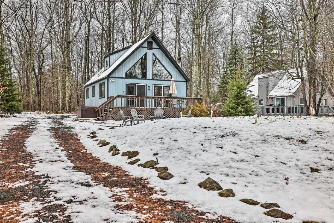 Holiday home Charming Pocono With Hot Tub And Fire Pit Pocono Lake