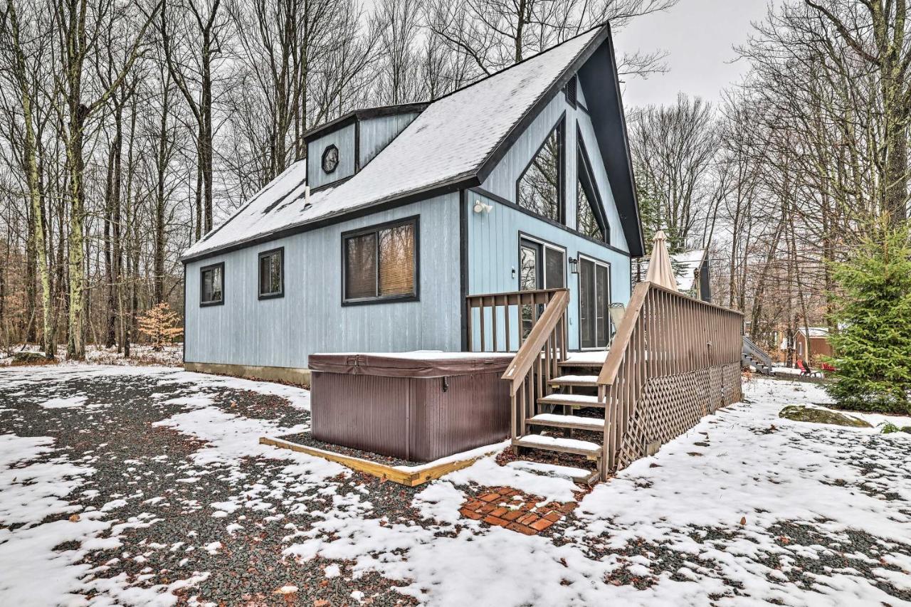 Holiday home Charming Pocono With Hot Tub And Fire Pit *